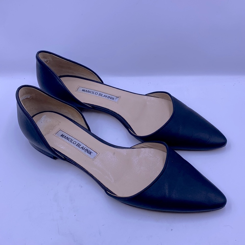 Manolo Blahnik Soussa Point-Toe d'Orsay Flat Black Leather 39